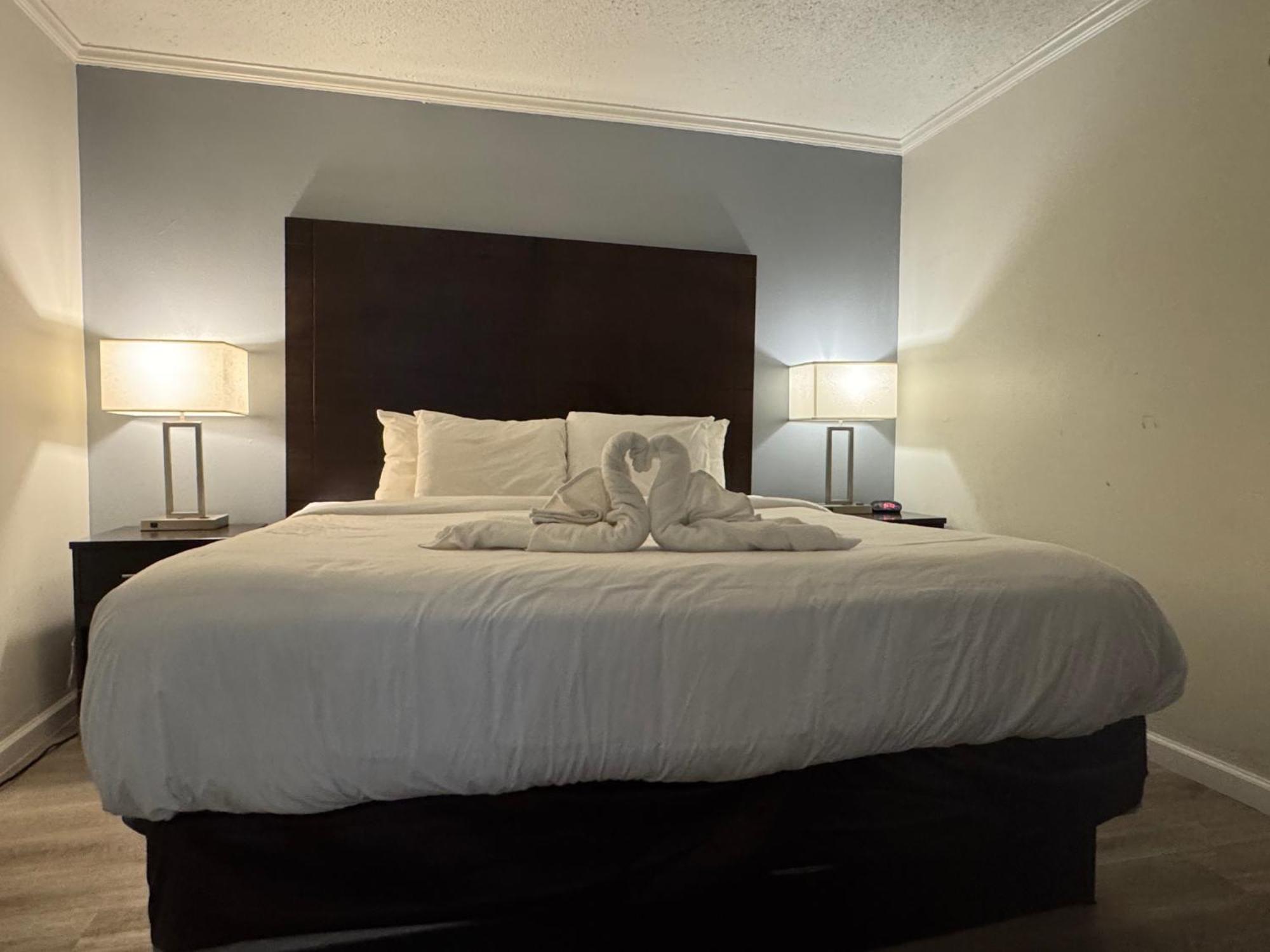 Clarion Inn & Suites Dothan South מראה חיצוני תמונה