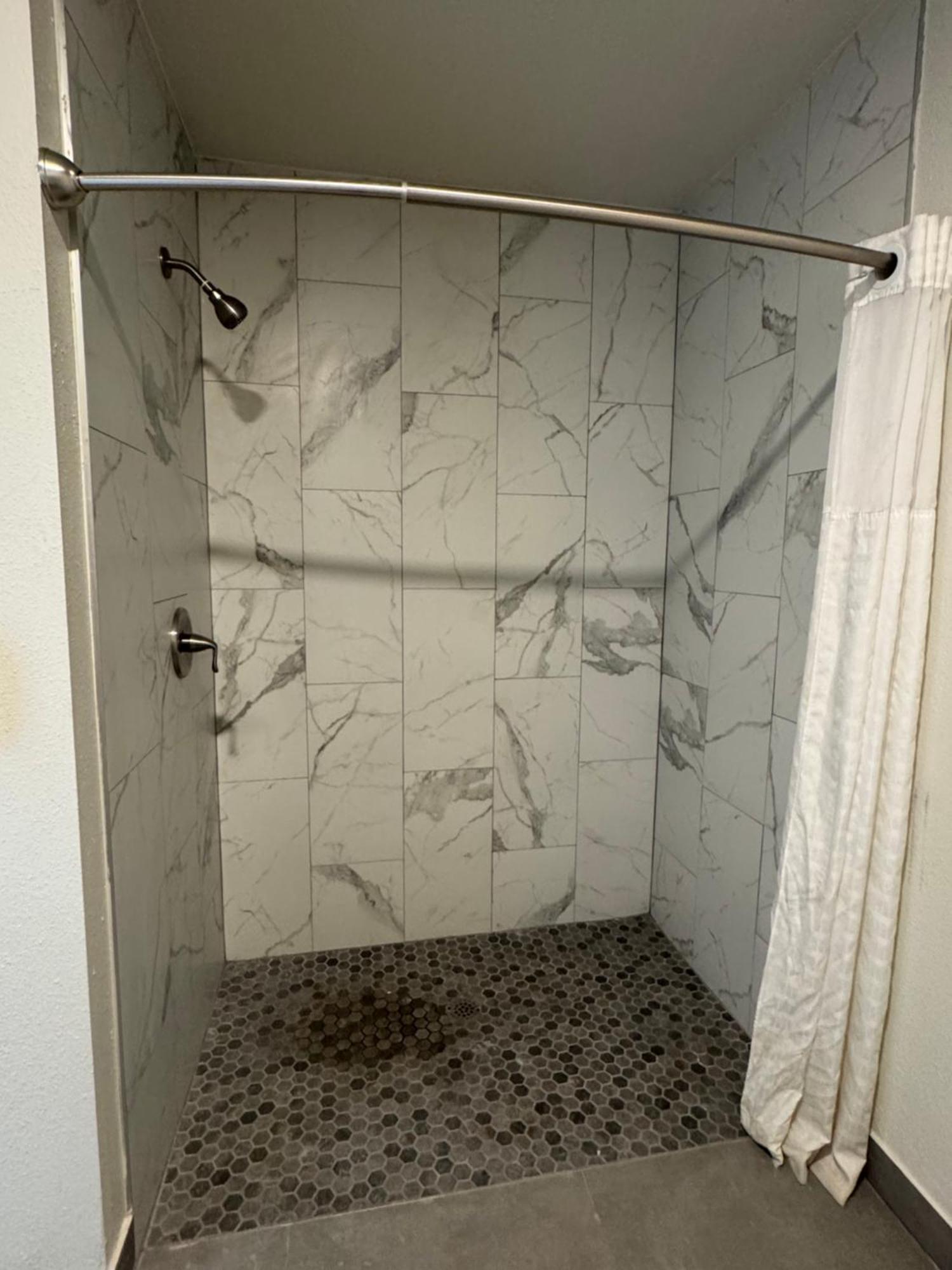 Clarion Inn & Suites Dothan South מראה חיצוני תמונה